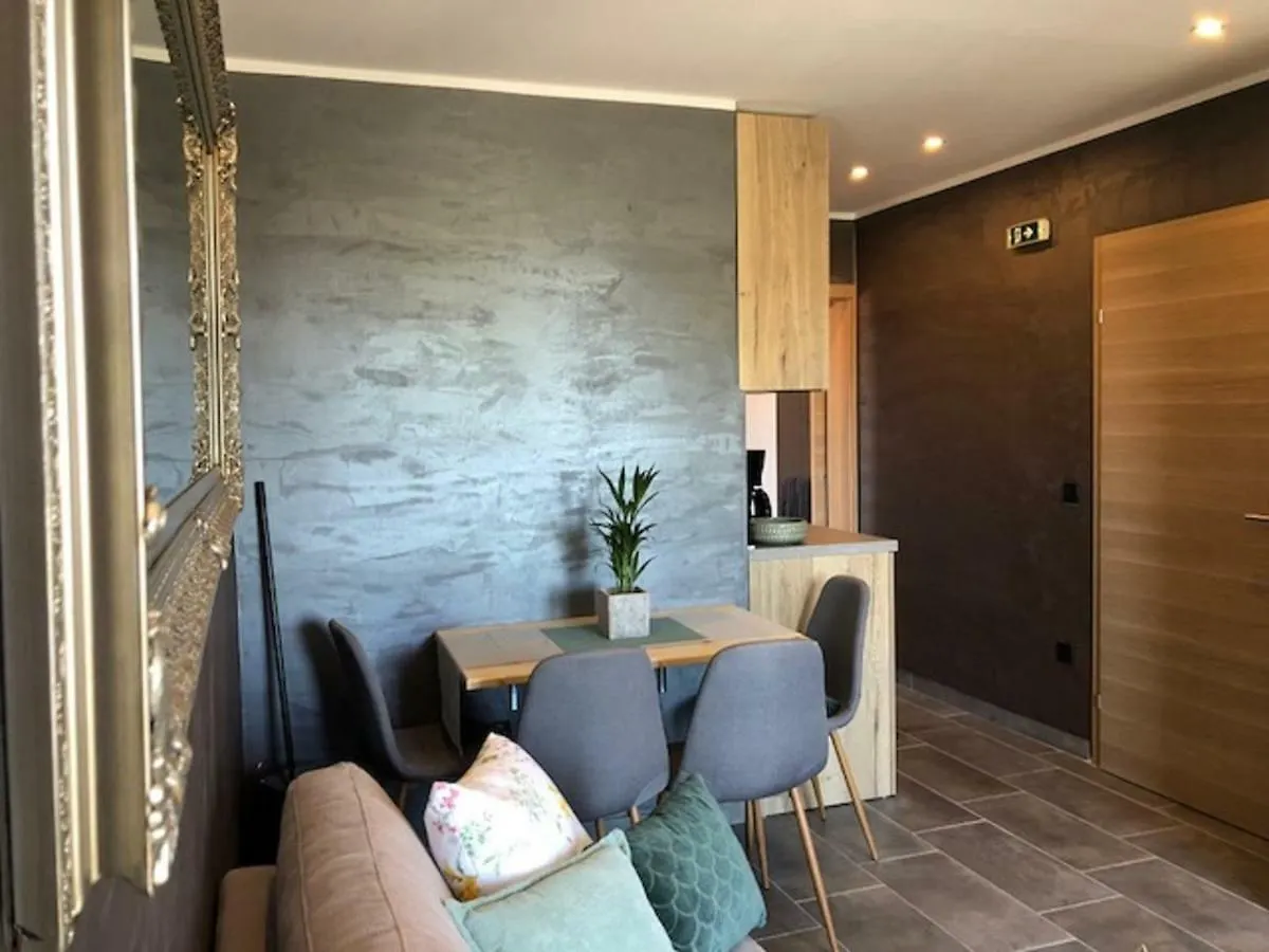 Tandara Apartments Trogir