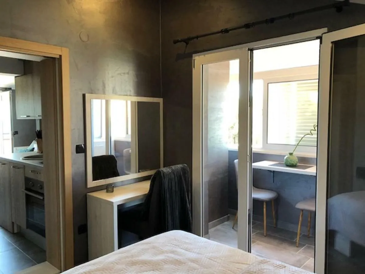 Tandara Apartments Trogir 0*,