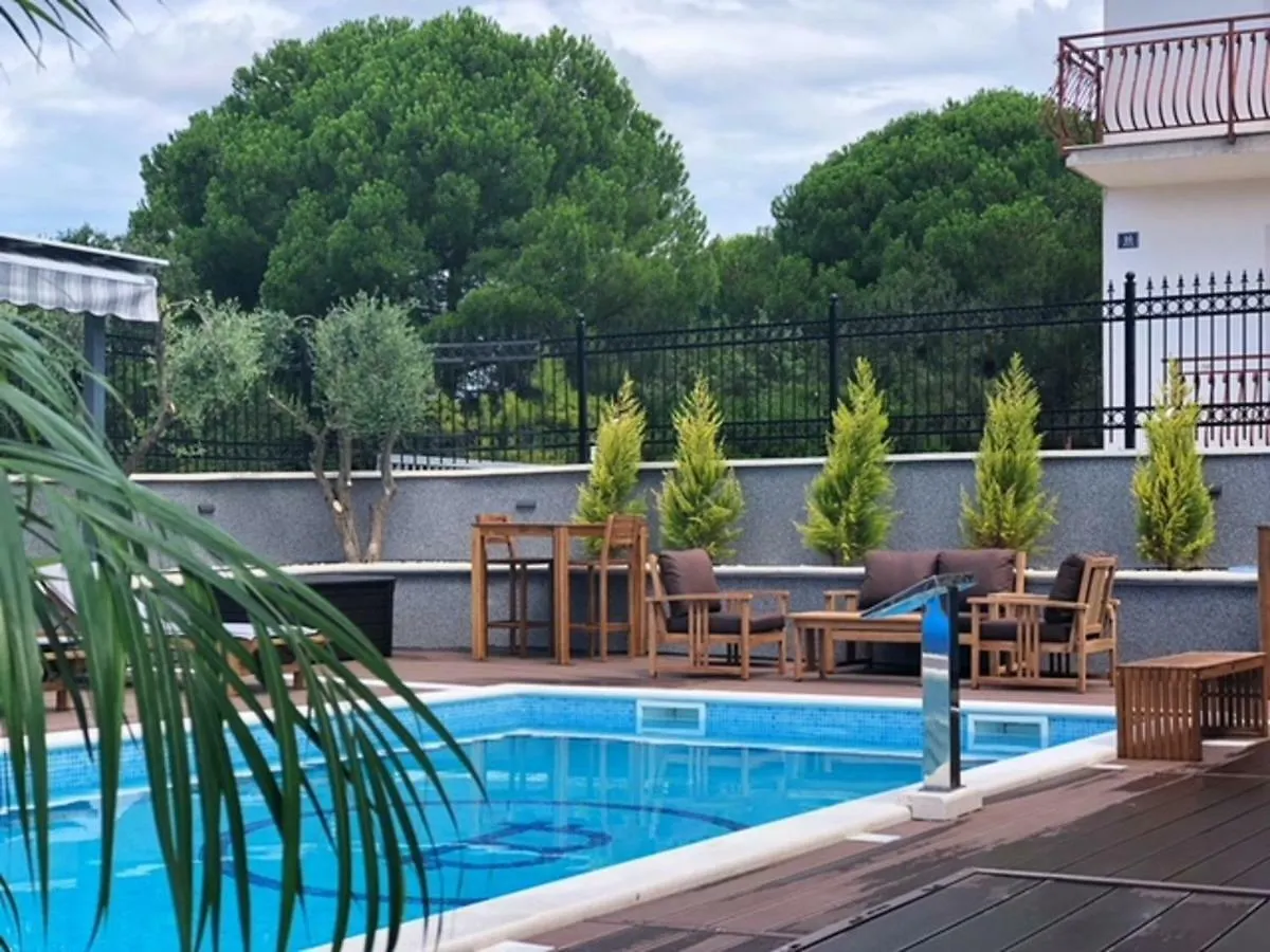 Tandara Apartments Trogir